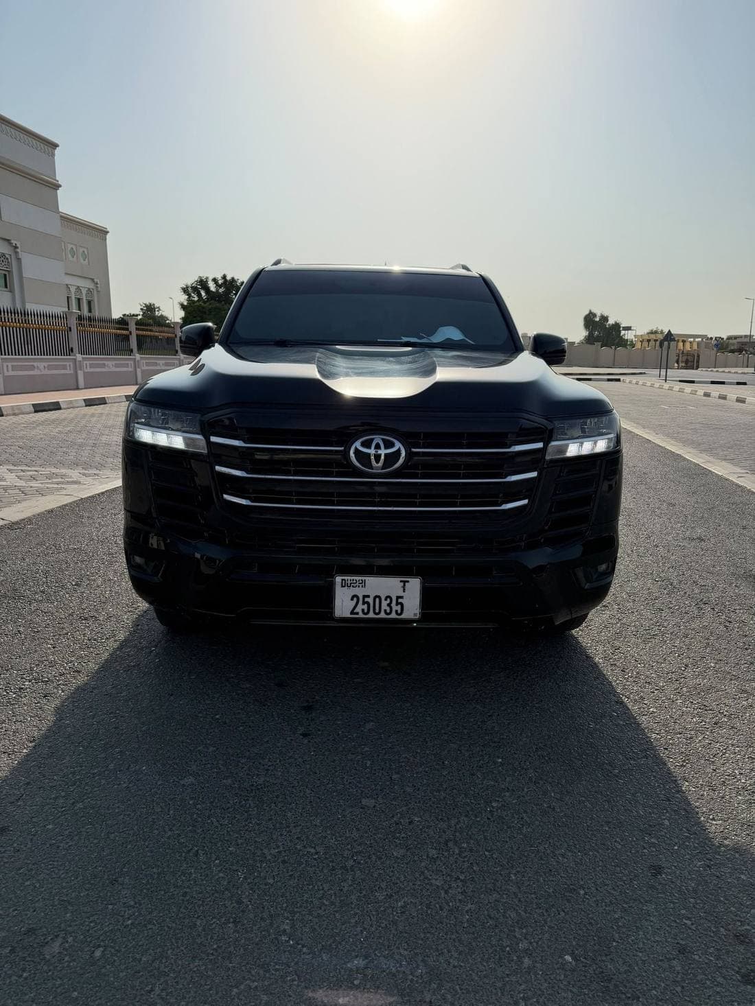 2024 Toyota Land Cruiser GXR thumbnail 2