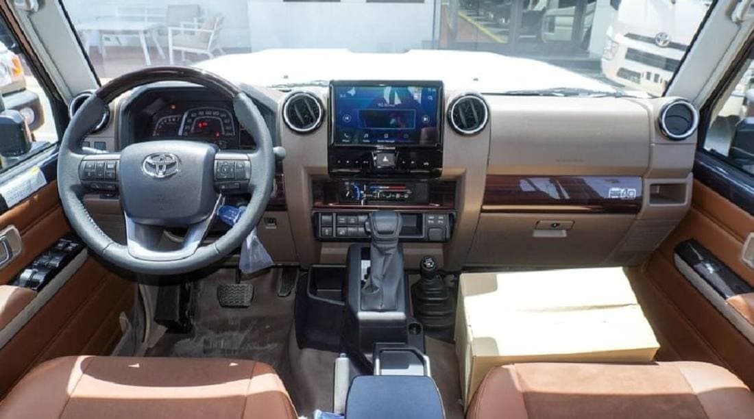 2025 Toyota Land Cruiser Pick Up thumbnail 3