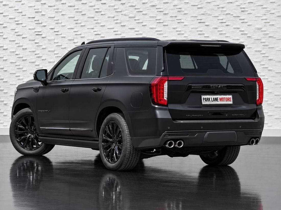 2023 GMC Yukon DENALI thumbnail 3