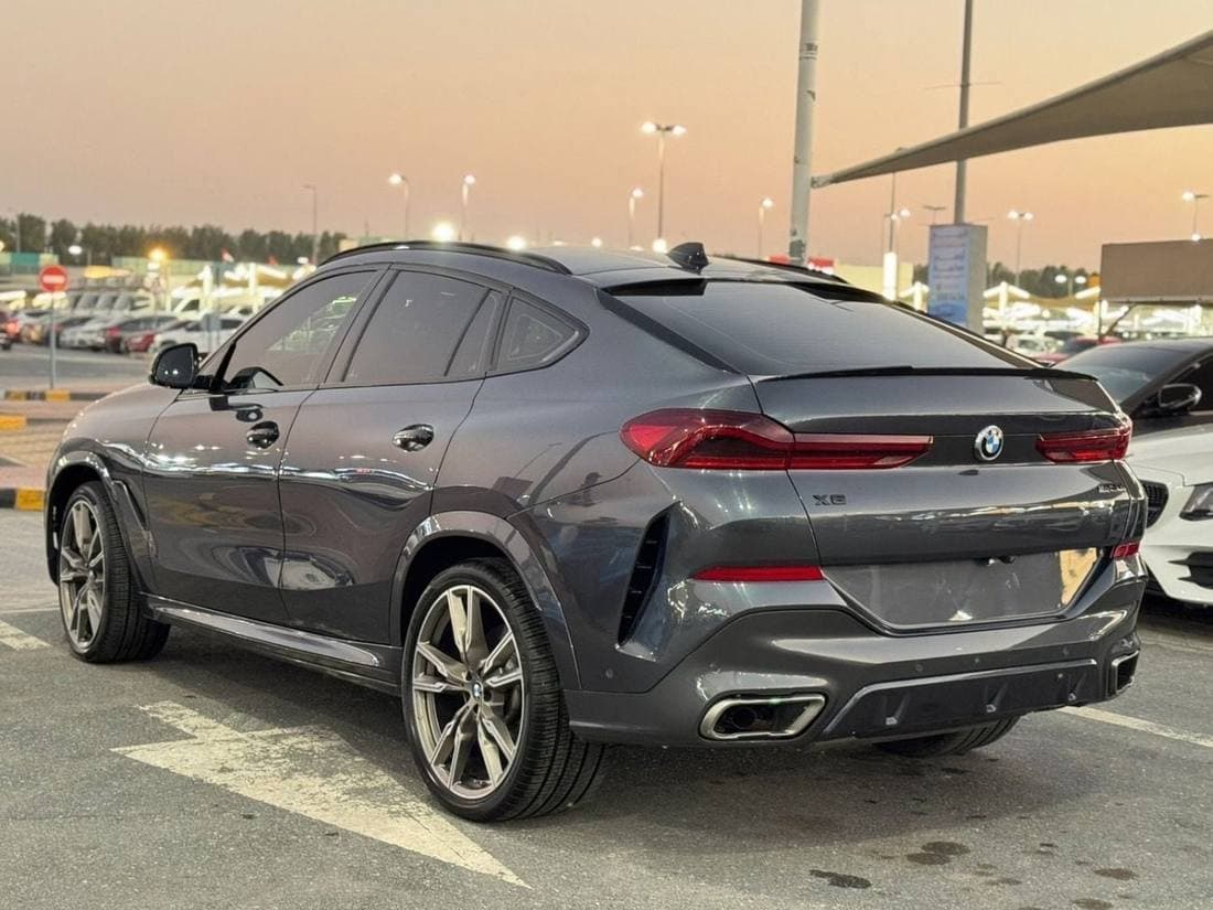 2021 BMW X6 M 50i thumbnail 4