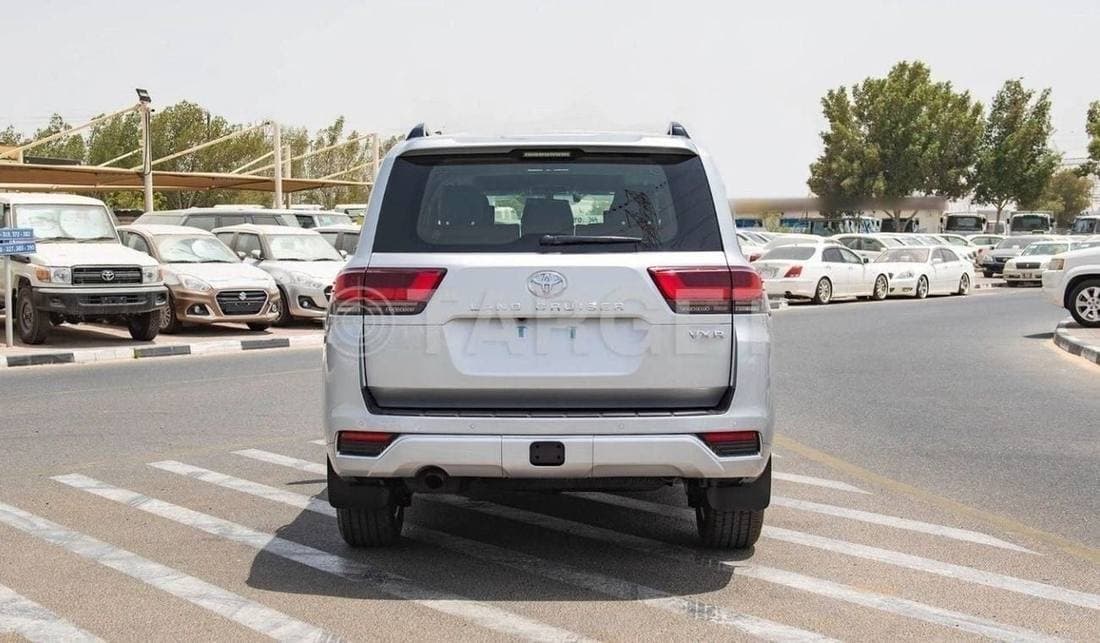2024 Toyota Land Cruiser VXR thumbnail 5