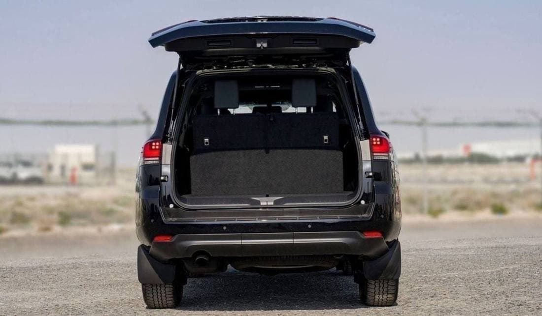 2024 Toyota Land Cruiser VX thumbnail 8
