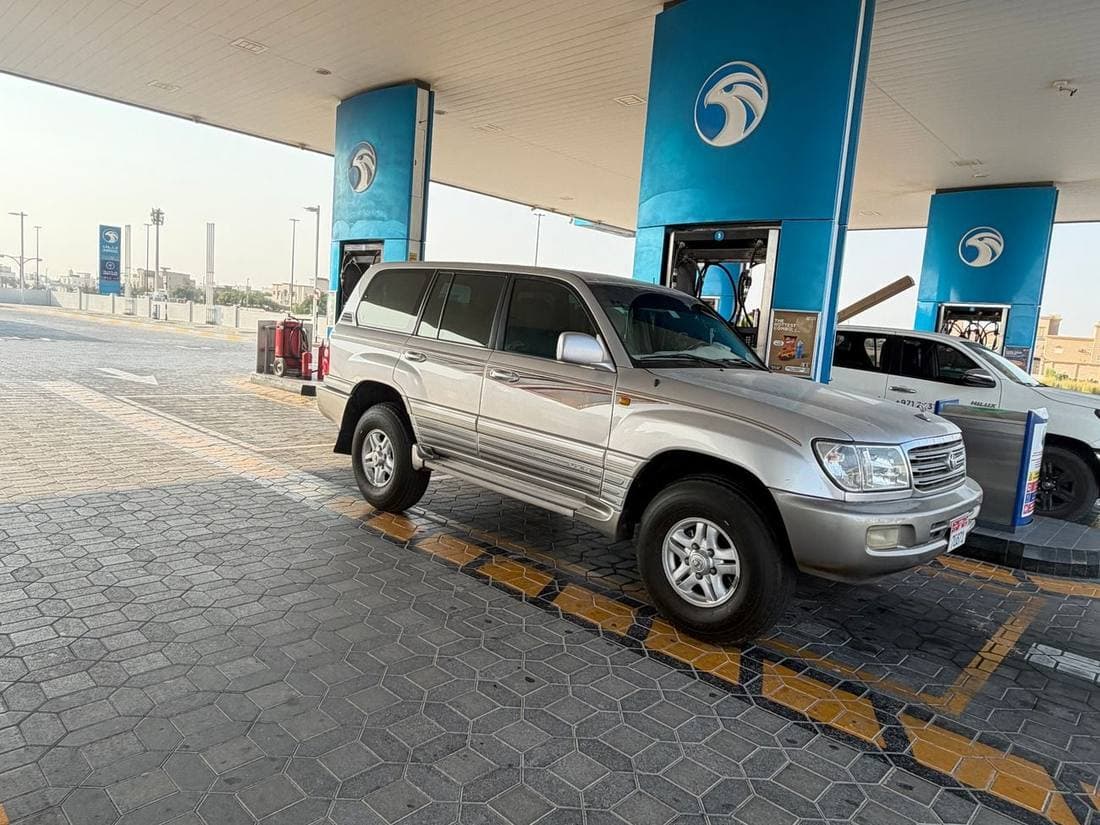 2002 Toyota Land Cruiser VXR MID thumbnail 7