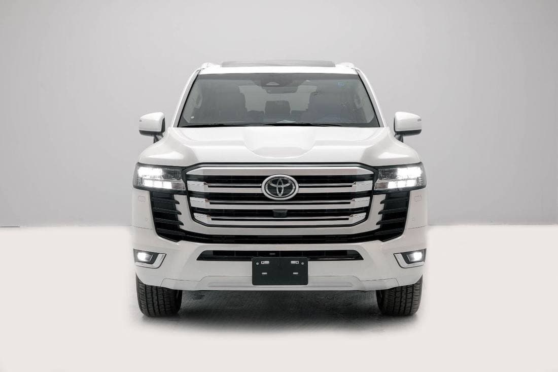 2026 Toyota Land Cruiser GXR thumbnail 3