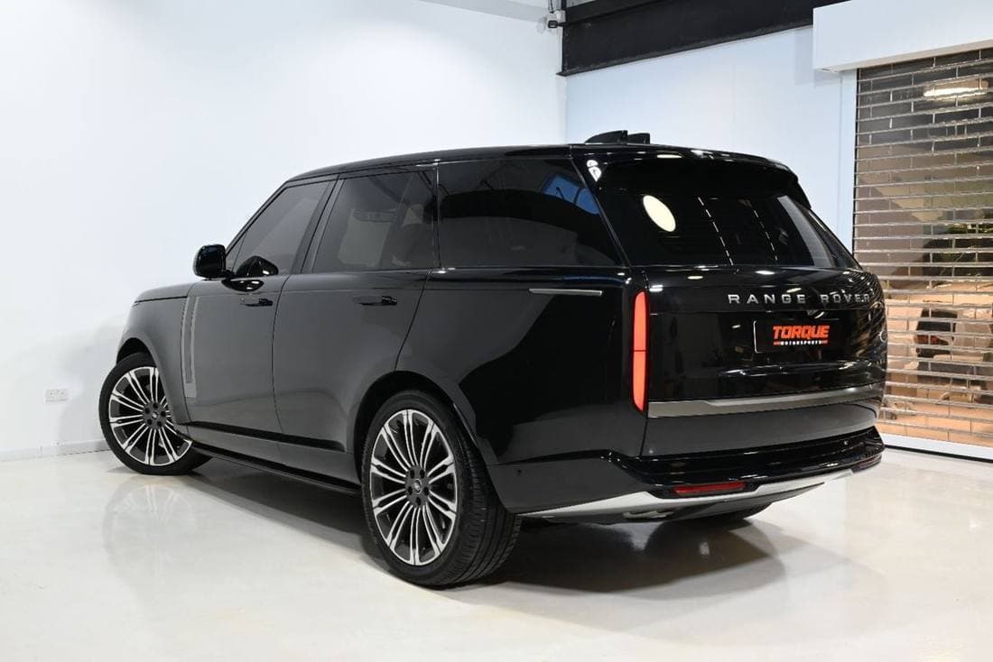 2023 Land Rover Range Rover HSE thumbnail 6