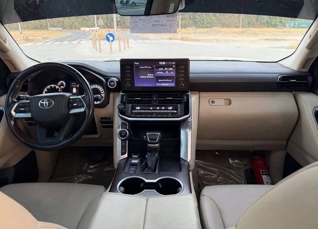 2022 Toyota Land Cruiser GXR thumbnail 8