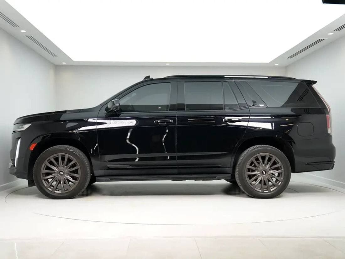 2021 Cadillac Escalade LUXURY thumbnail 2