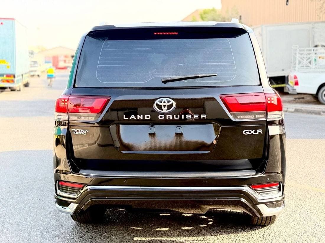 2022 Toyota Land Cruiser GXR thumbnail 7