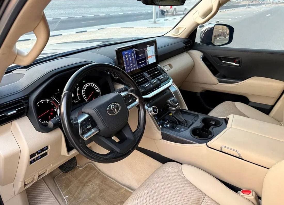 2022 Toyota Land Cruiser VXR thumbnail 8