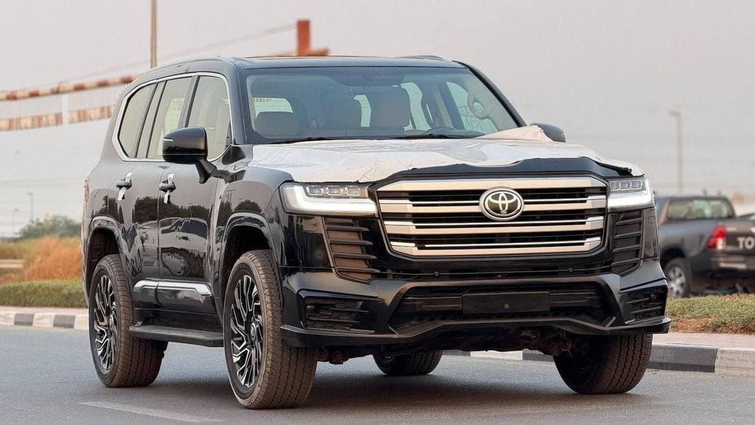 2022 Toyota Land Cruiser GXR thumbnail 6
