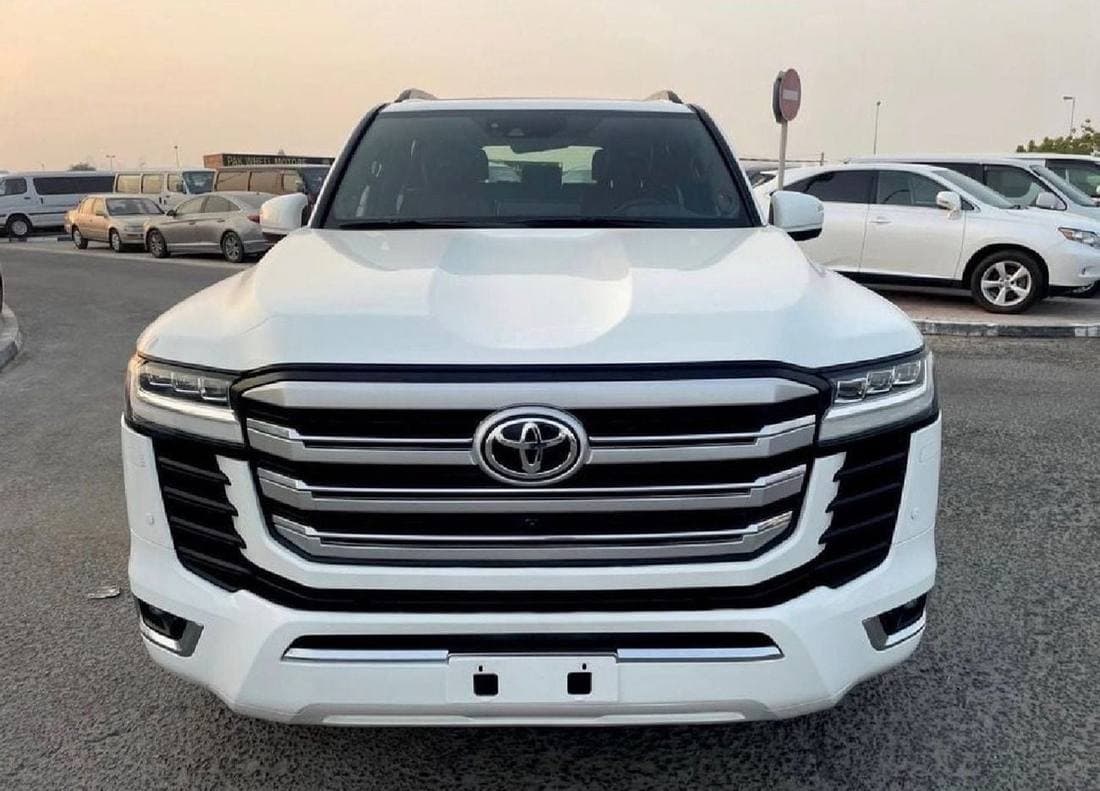 2022 Toyota Land Cruiser VXR thumbnail 7