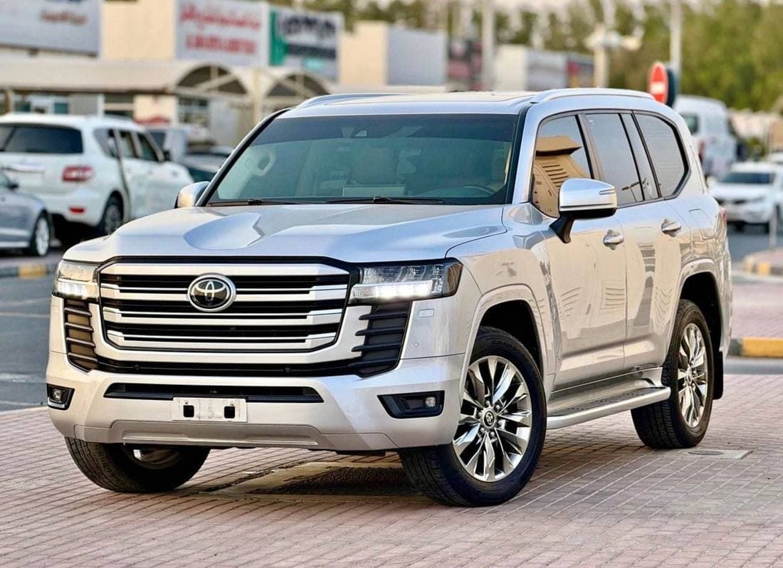 2022 Toyota Land Cruiser GXR