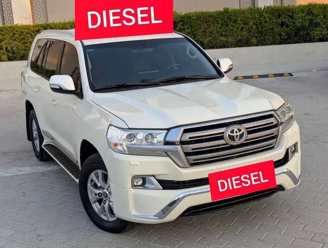 2018 Toyota Land Cruiser GXR