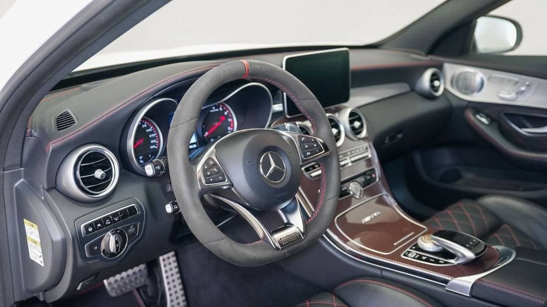 2016 Mercedes Benz C63 AMG S thumbnail 4