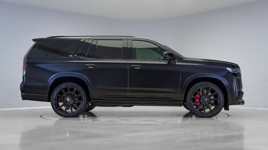 2023 Cadillac Escalade V SERIES thumbnail 3