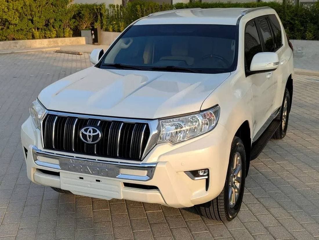2021 Toyota Land Cruiser EXR thumbnail 3