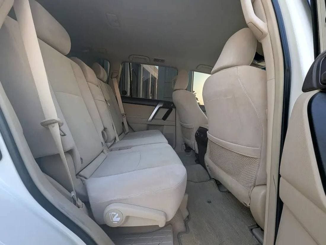 2021 Toyota Land Cruiser EXR thumbnail 8