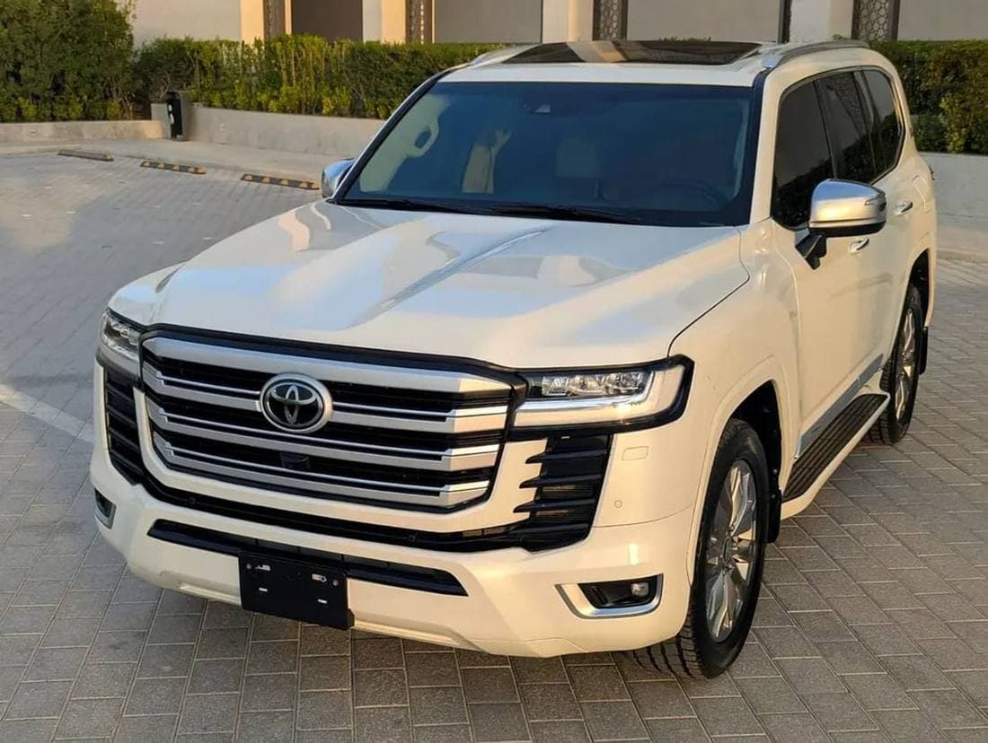 2022 Toyota Land Cruiser VX thumbnail 3