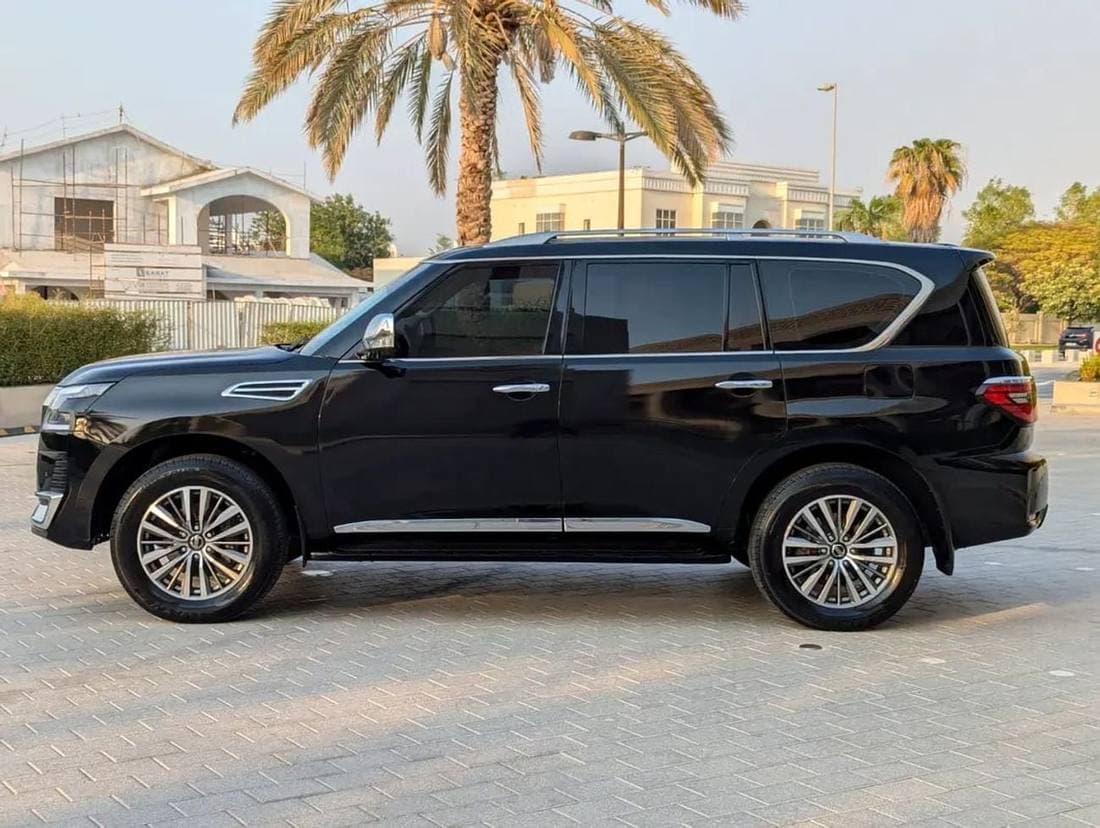 2020 Nissan Patrol SE PLATINUM CITY thumbnail 7