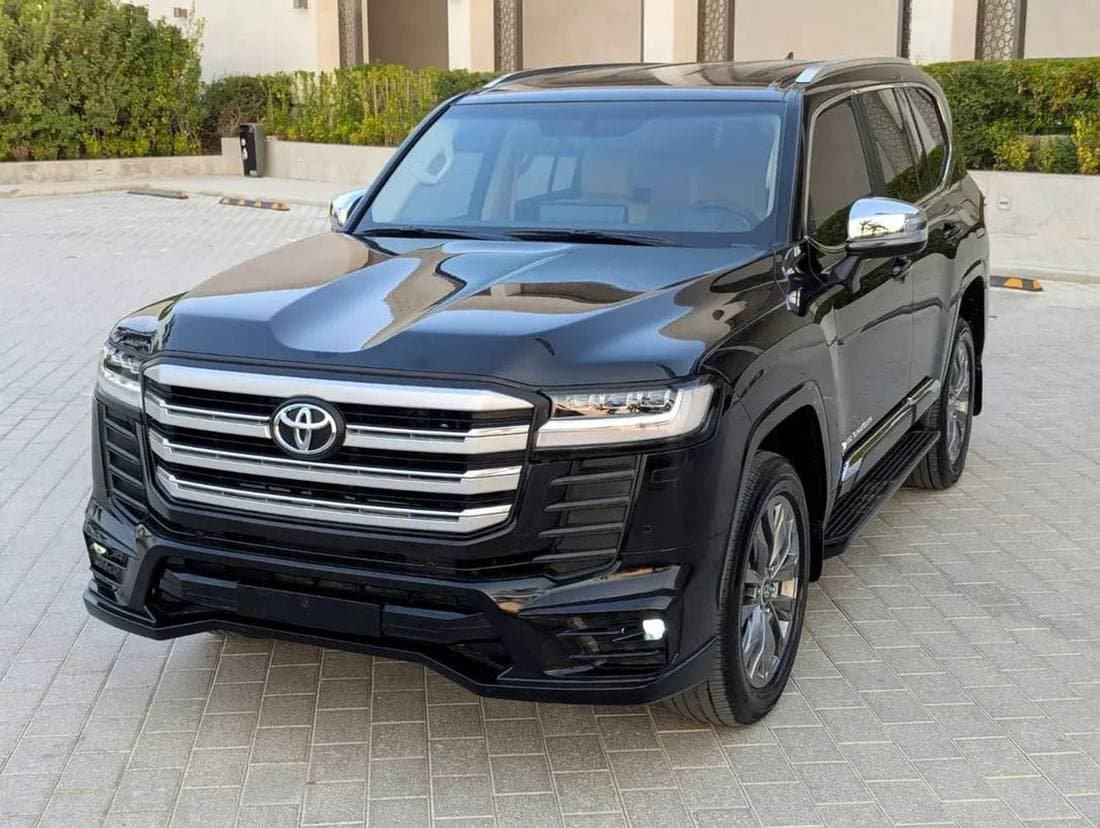 2023 Toyota Land Cruiser VXR thumbnail 5