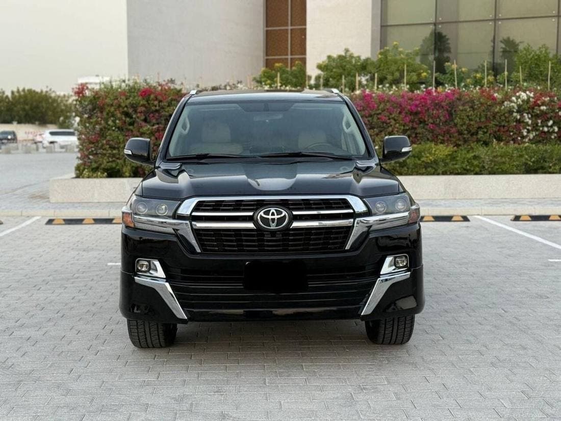 2021 Toyota Land Cruiser GXR thumbnail 2