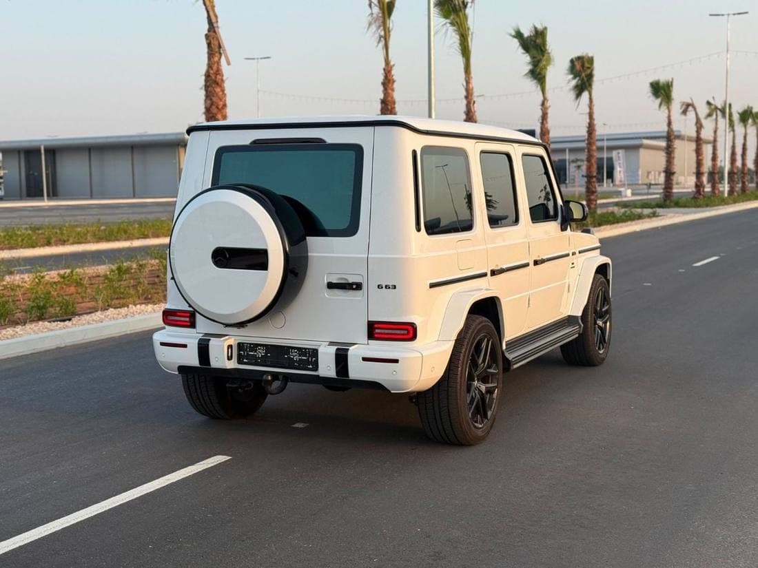 2024 Mercedes Benz G63 AMG STANDARD thumbnail 4