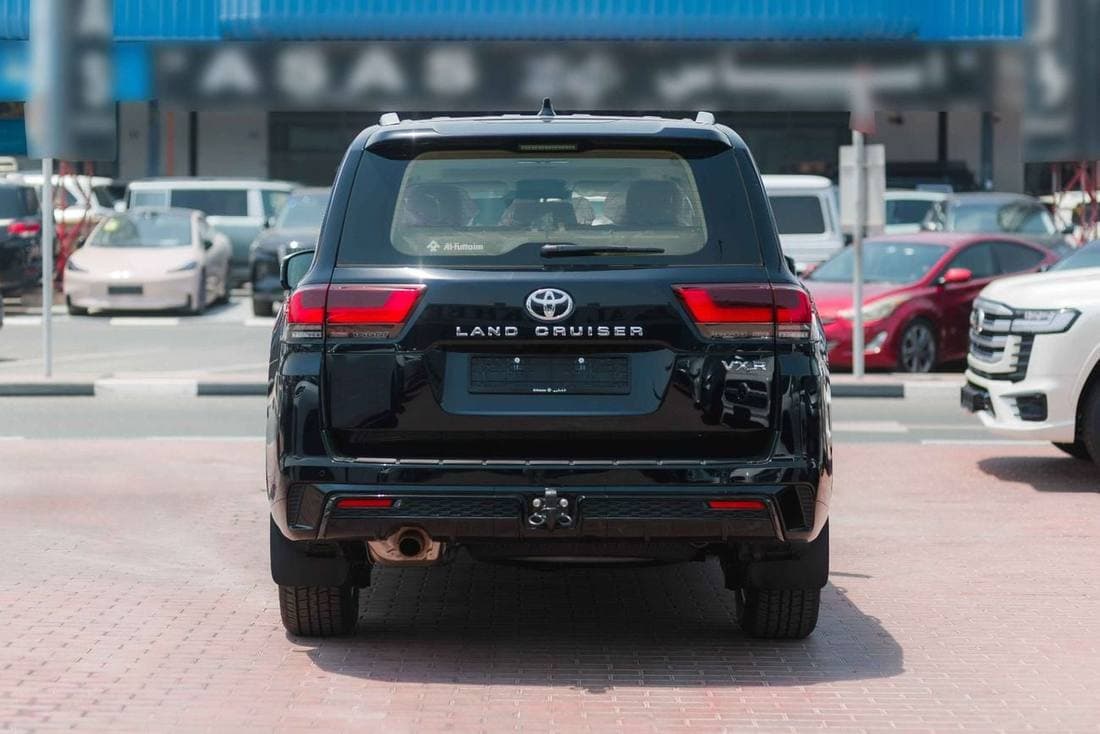 2026 Toyota Land Cruiser VXR thumbnail 5