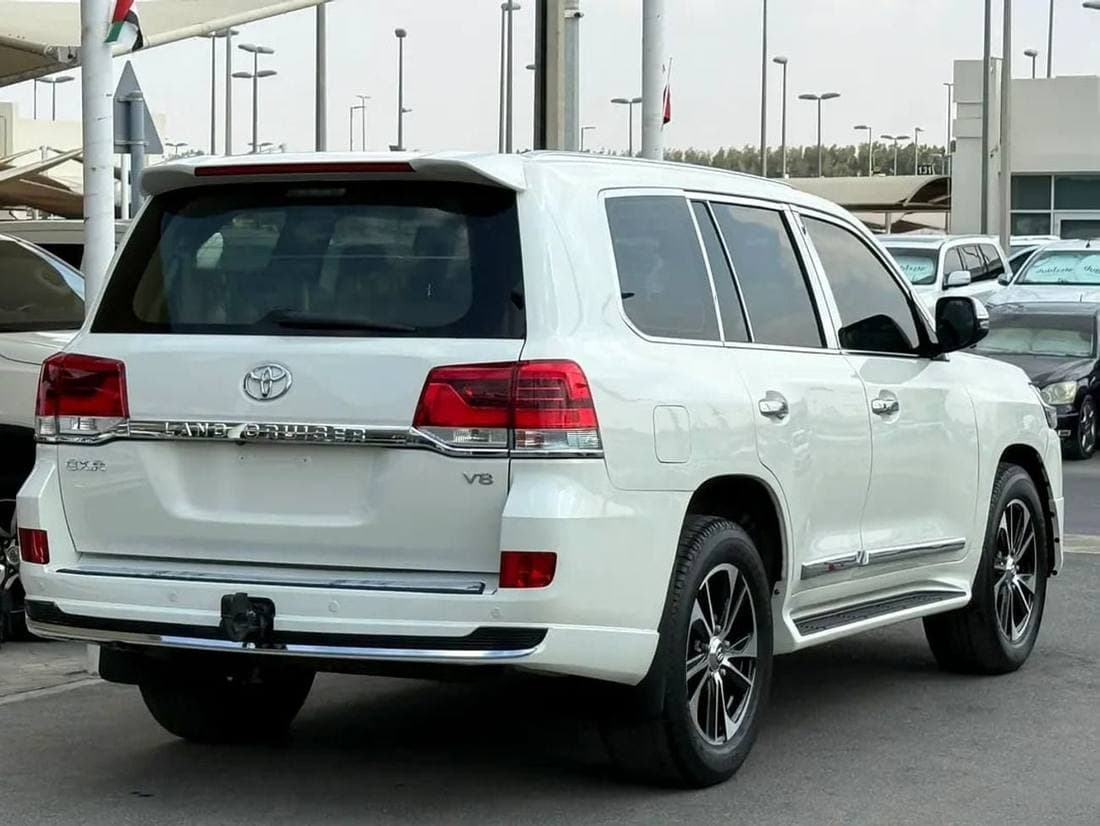 2008 Toyota Land Cruiser GXR thumbnail 6