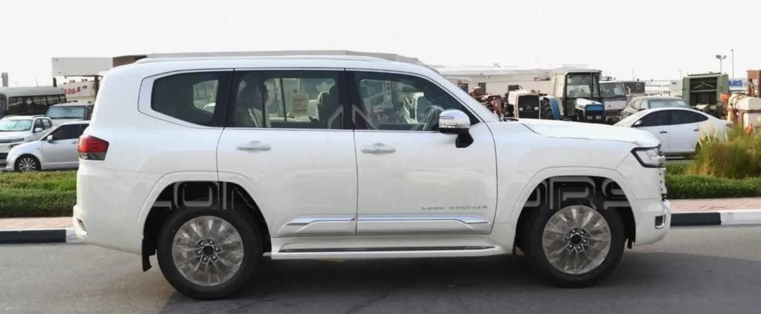 2026 Toyota Land Cruiser VX thumbnail 3