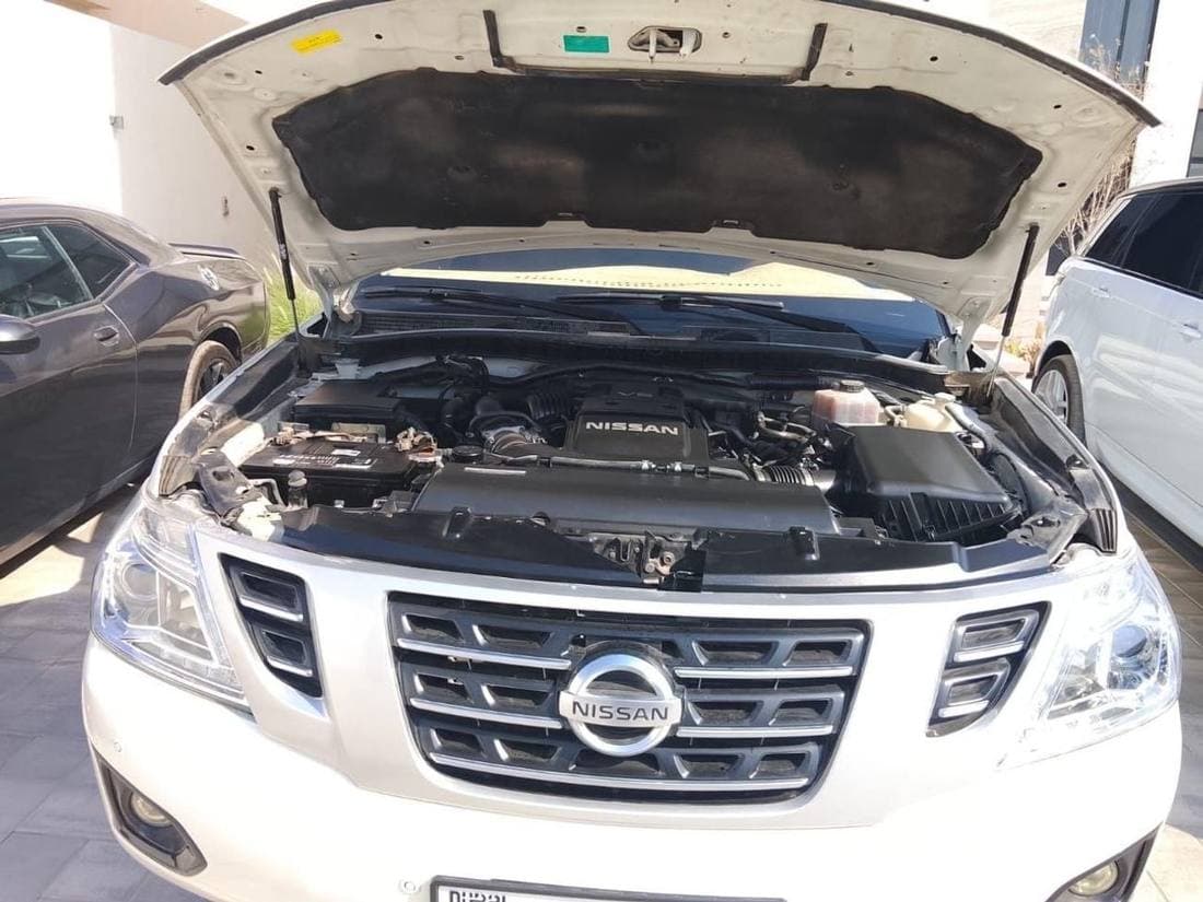 2019 Nissan Patrol XE thumbnail 6