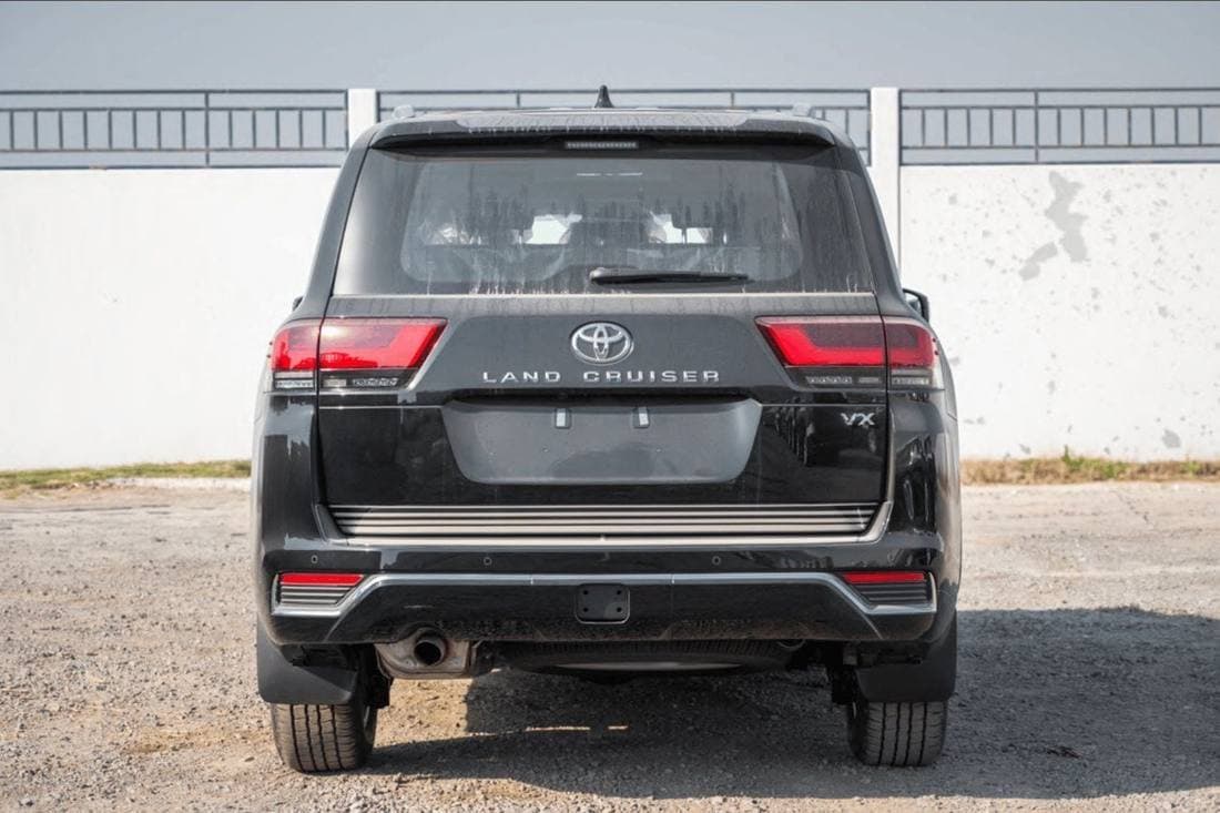 2026 Toyota Land Cruiser VX thumbnail 3