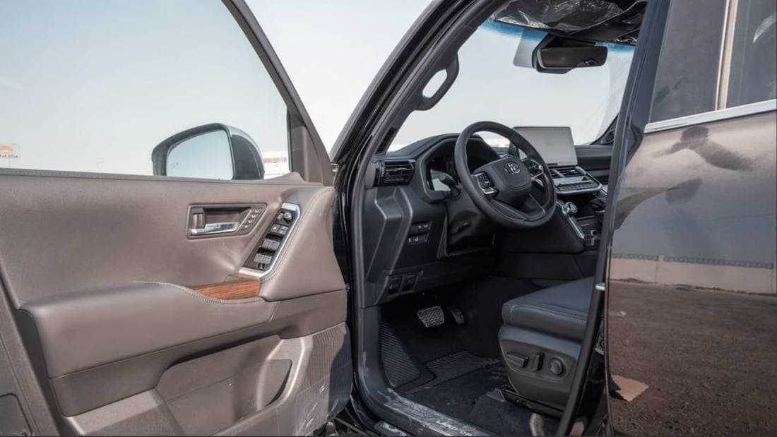 2026 Toyota Land Cruiser VX thumbnail 7