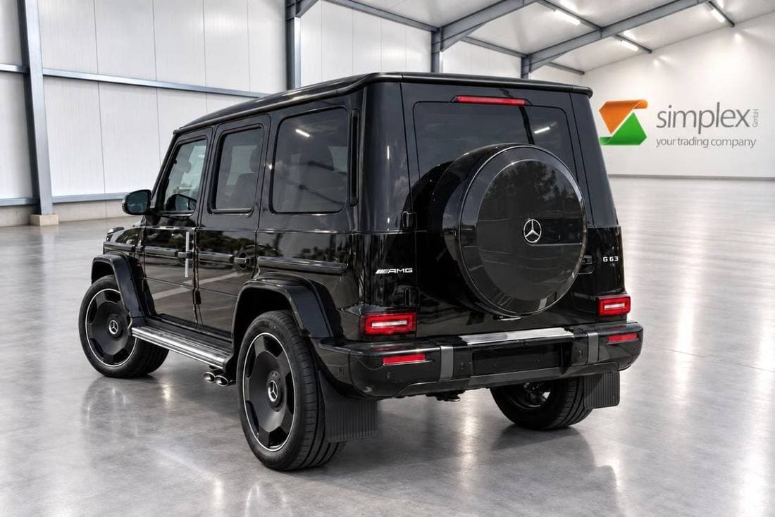 2026 Mercedes Benz G63 AMG STANDARD thumbnail 4