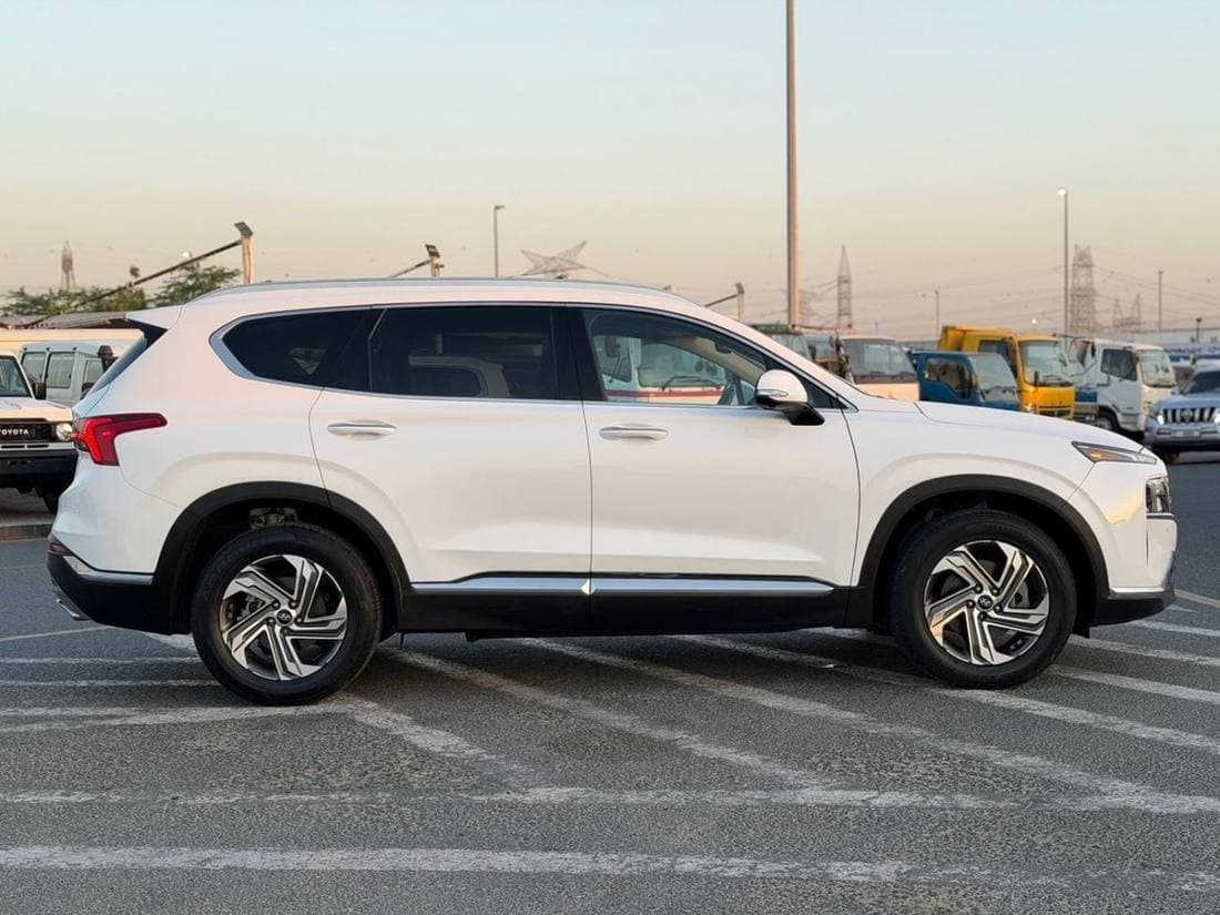 2023 Hyundai Santa Fe thumbnail 7