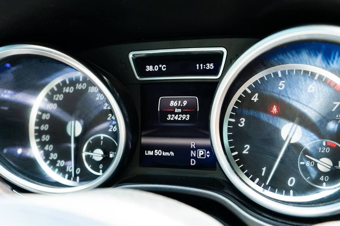2014 Mercedes Benz ML500 STANDARD thumbnail 5