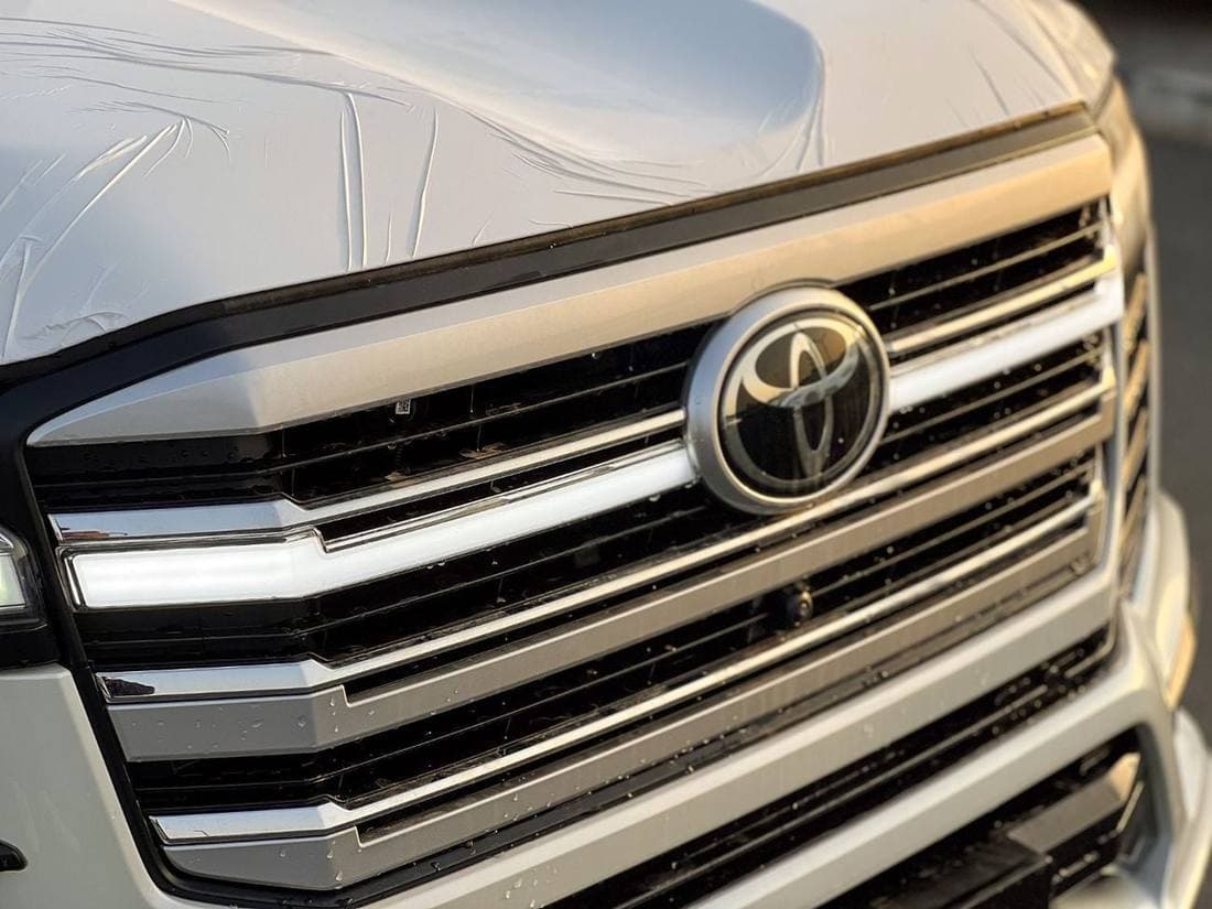 2026 Toyota Land Cruiser thumbnail 8