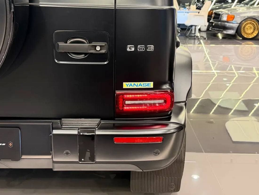 2019 Mercedes Benz G63 AMG STANDARD thumbnail 6