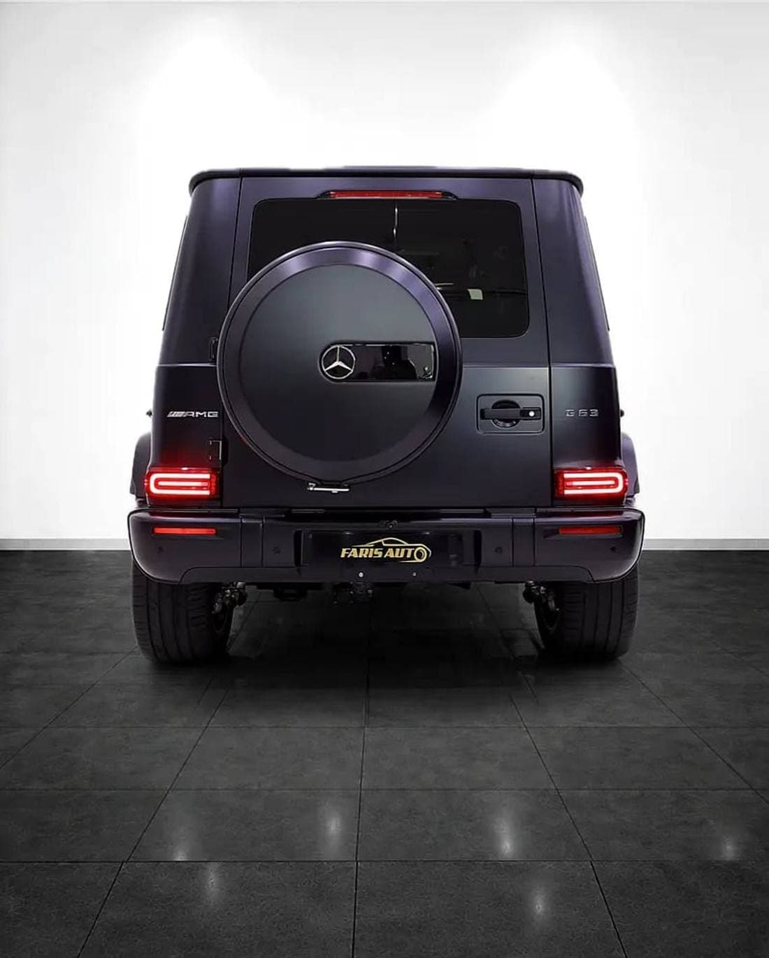 2027 Mercedes Benz G63 AMG thumbnail 3