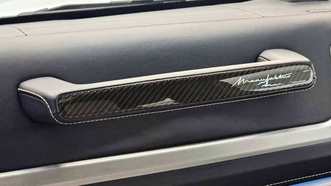 2025 Mercedes Benz G63 AMG STANDARD thumbnail 4