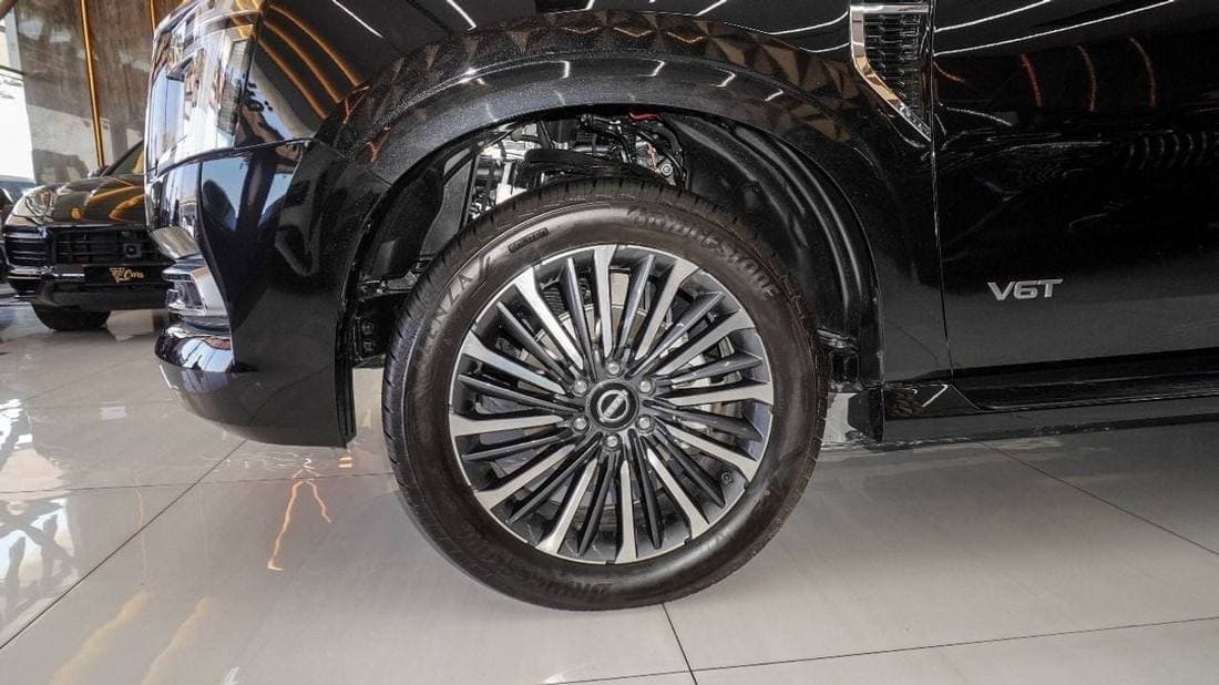 2026 Nissan Patrol LE PLATINUM CITY thumbnail 4