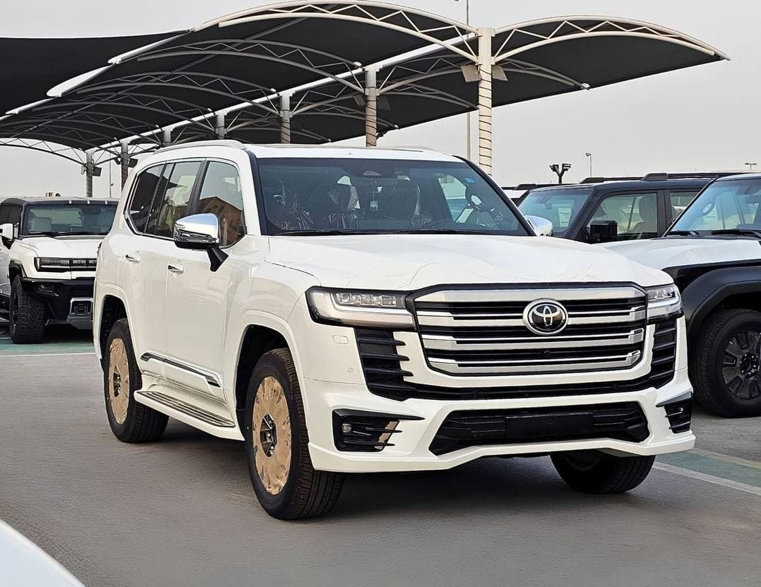2026 Toyota Land Cruiser VXR thumbnail 2
