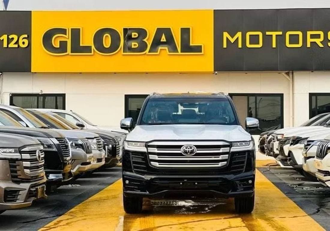 2026 Toyota Land Cruiser VXR thumbnail 3