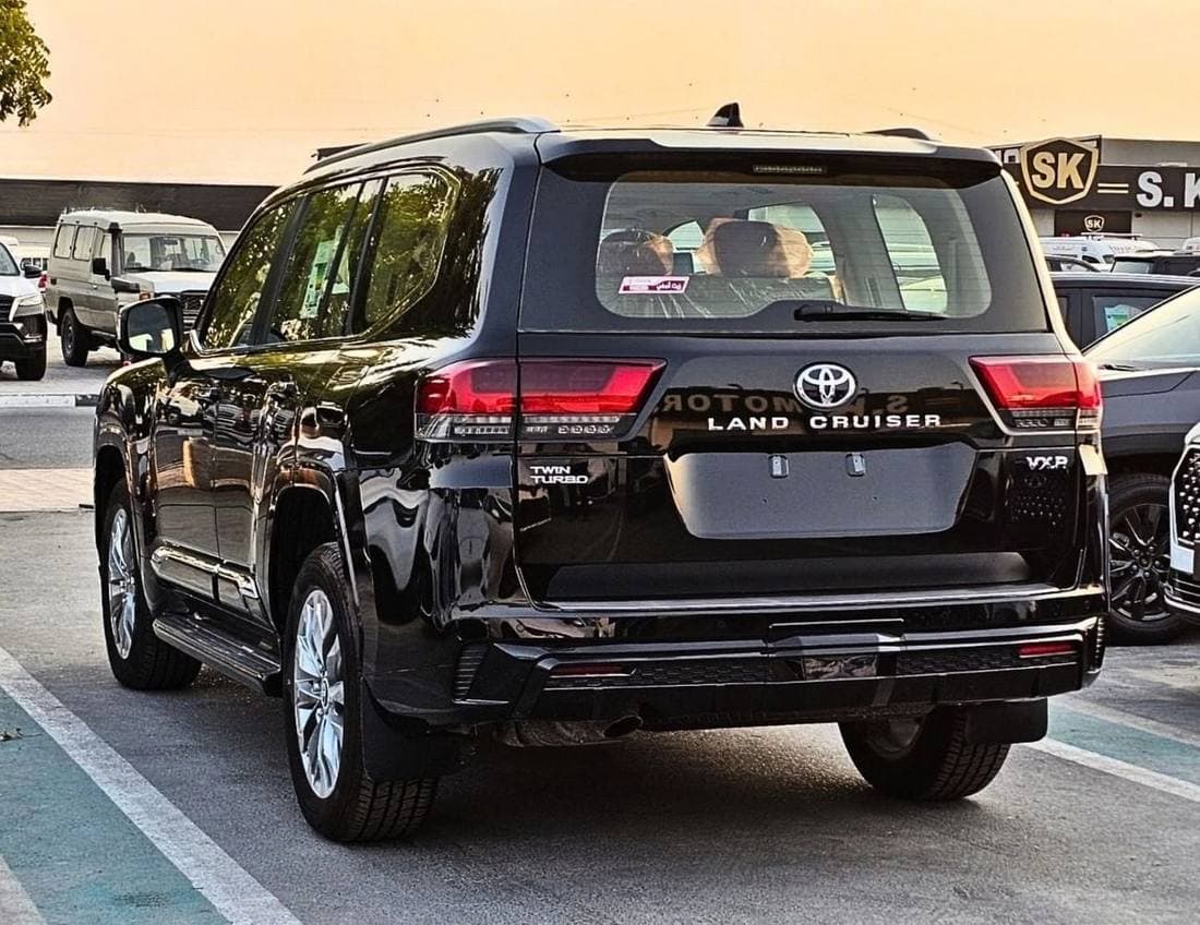 2026 Toyota Land Cruiser VXR thumbnail 5