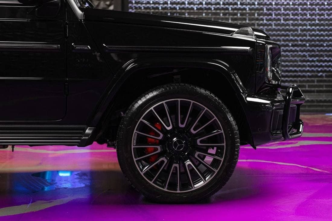 2025 Mercedes Benz G63 AMG STANDARD thumbnail 8