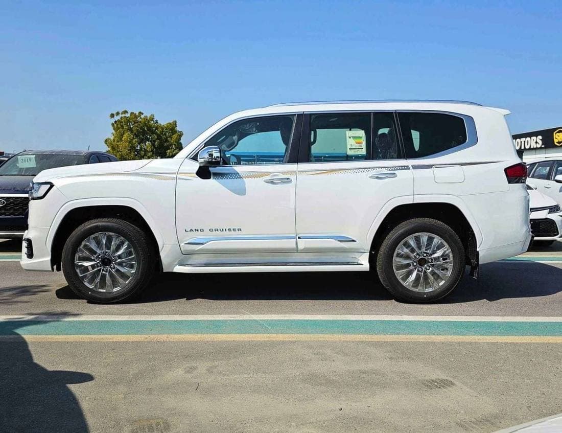 2026 Toyota Land Cruiser VXR thumbnail 3