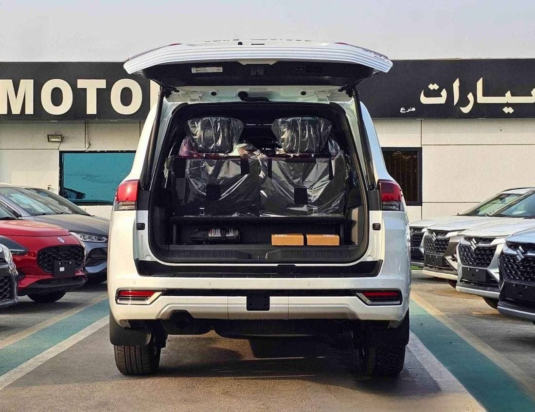 2026 Toyota Land Cruiser VXR thumbnail 5