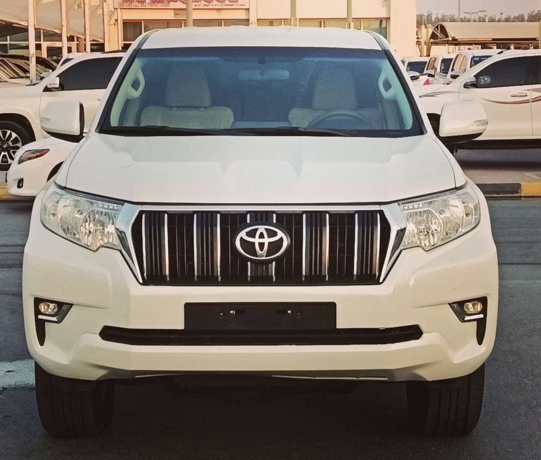 2022 Toyota Land Cruiser EXR thumbnail 3
