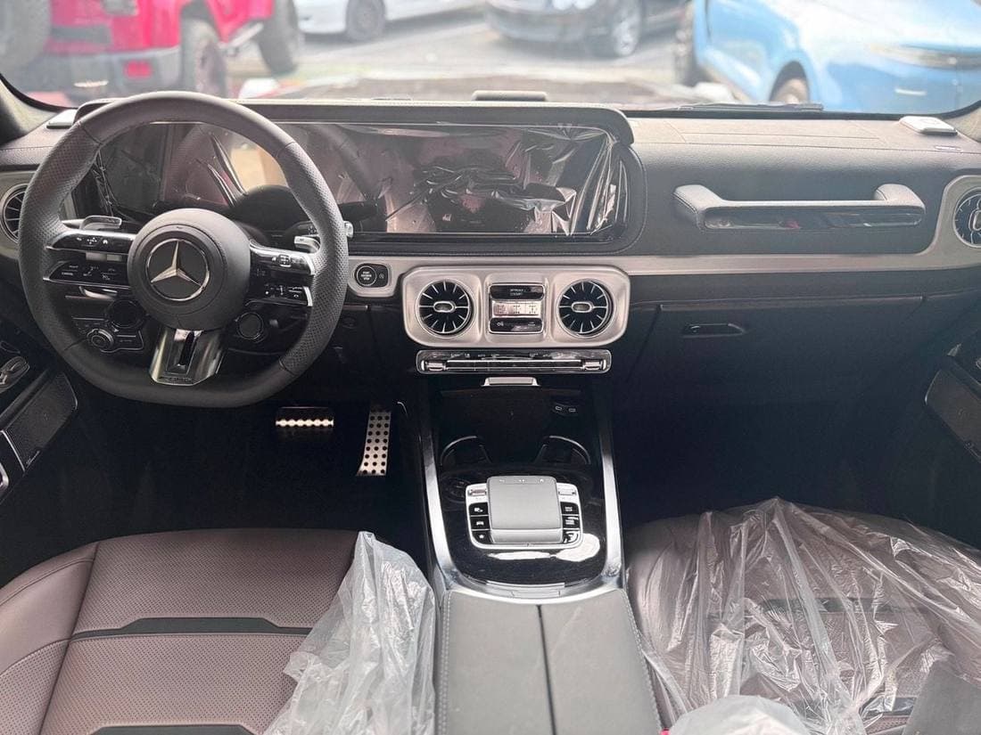 2026 Mercedes Benz G63 AMG STANDARD thumbnail 8