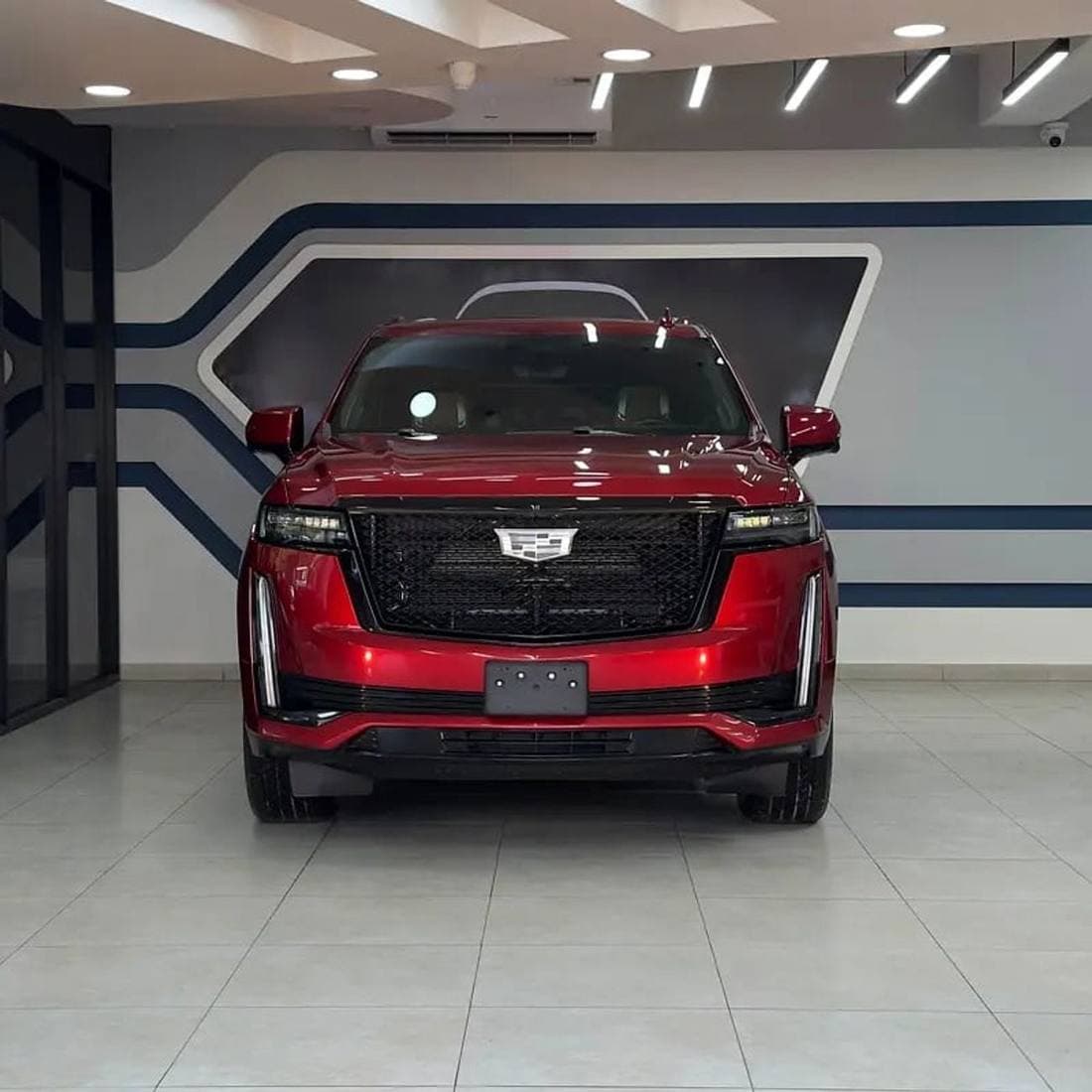 2023 Cadillac Escalade SPORT PLATINUM thumbnail 2