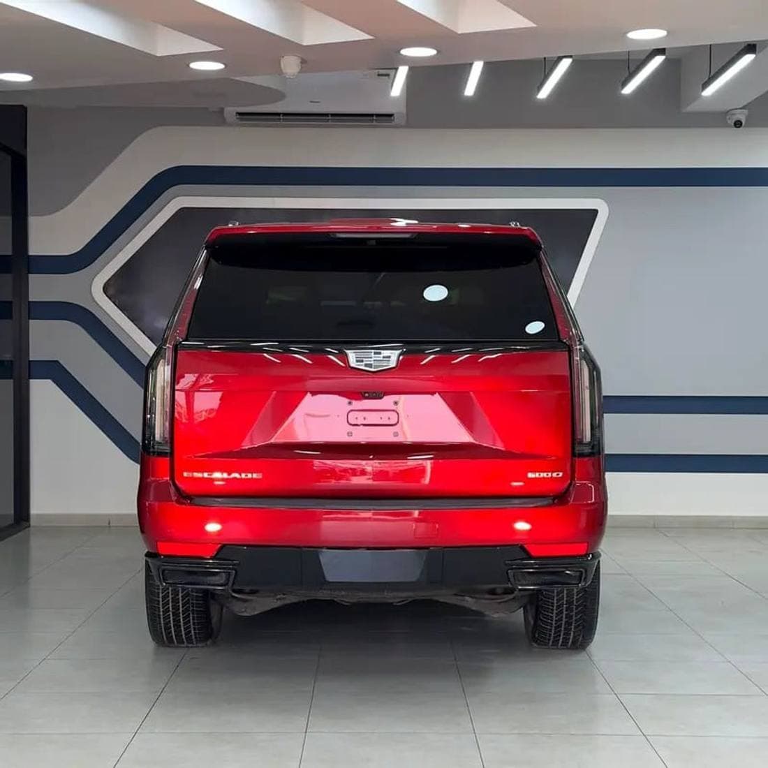 2023 Cadillac Escalade SPORT PLATINUM thumbnail 5